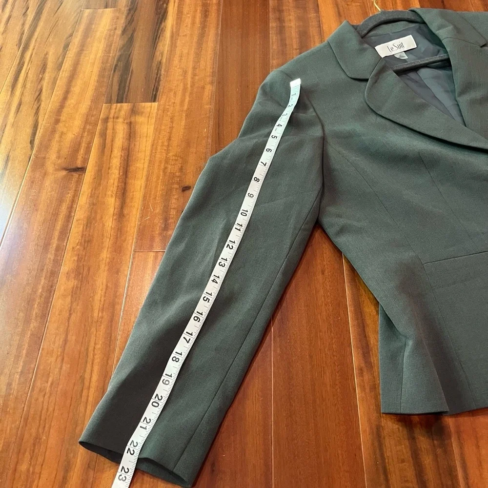 Le Suit Gray Jacket Blazer 2Button Notched Lapel Office Career Long Sleeve Sz 12
